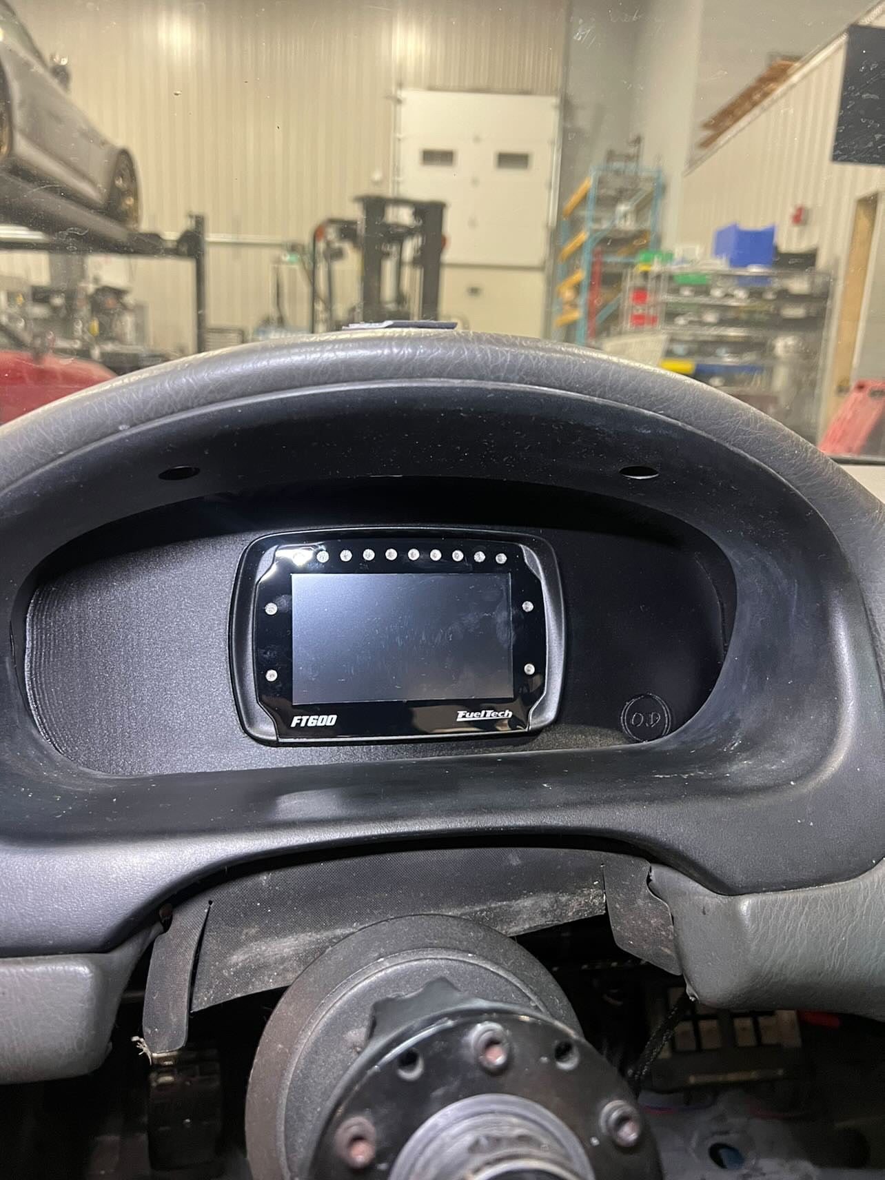 96-00 aftermarket dash mount