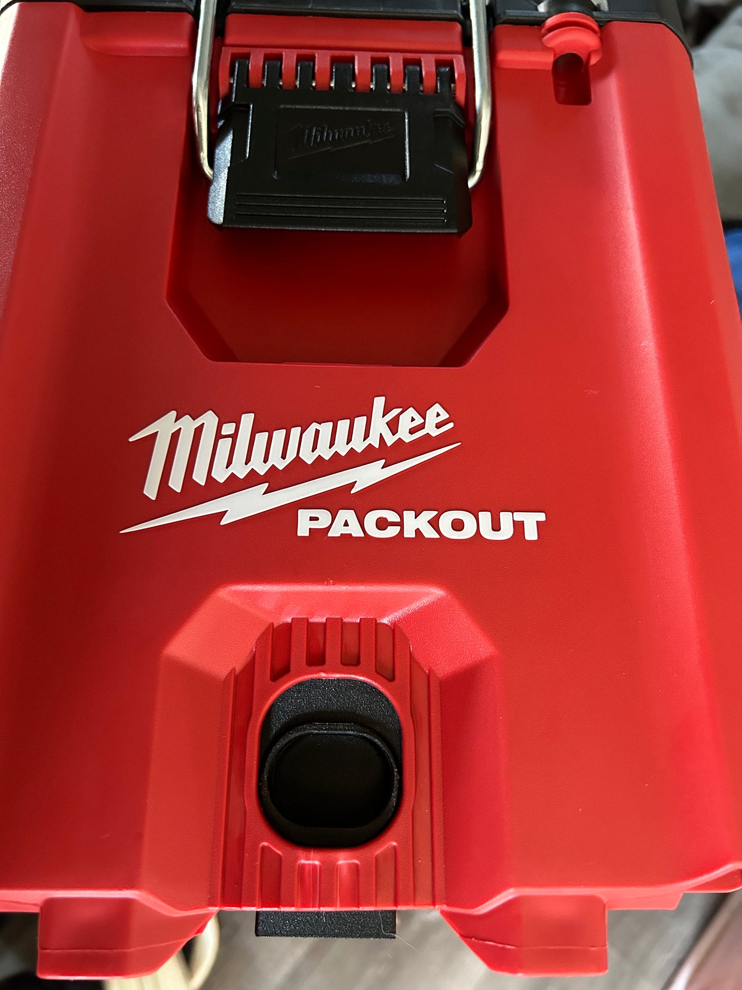 Milwaukee Packout hidden airtag